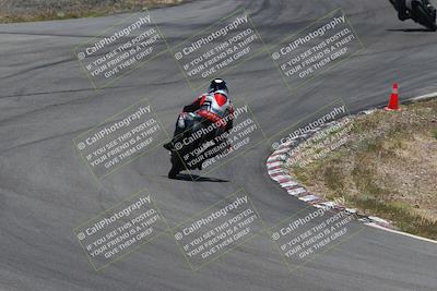 media/Apr-20-2025-AHRMA (Sun) [[393a79c373]]/Race/Group 4/Turn 4b/